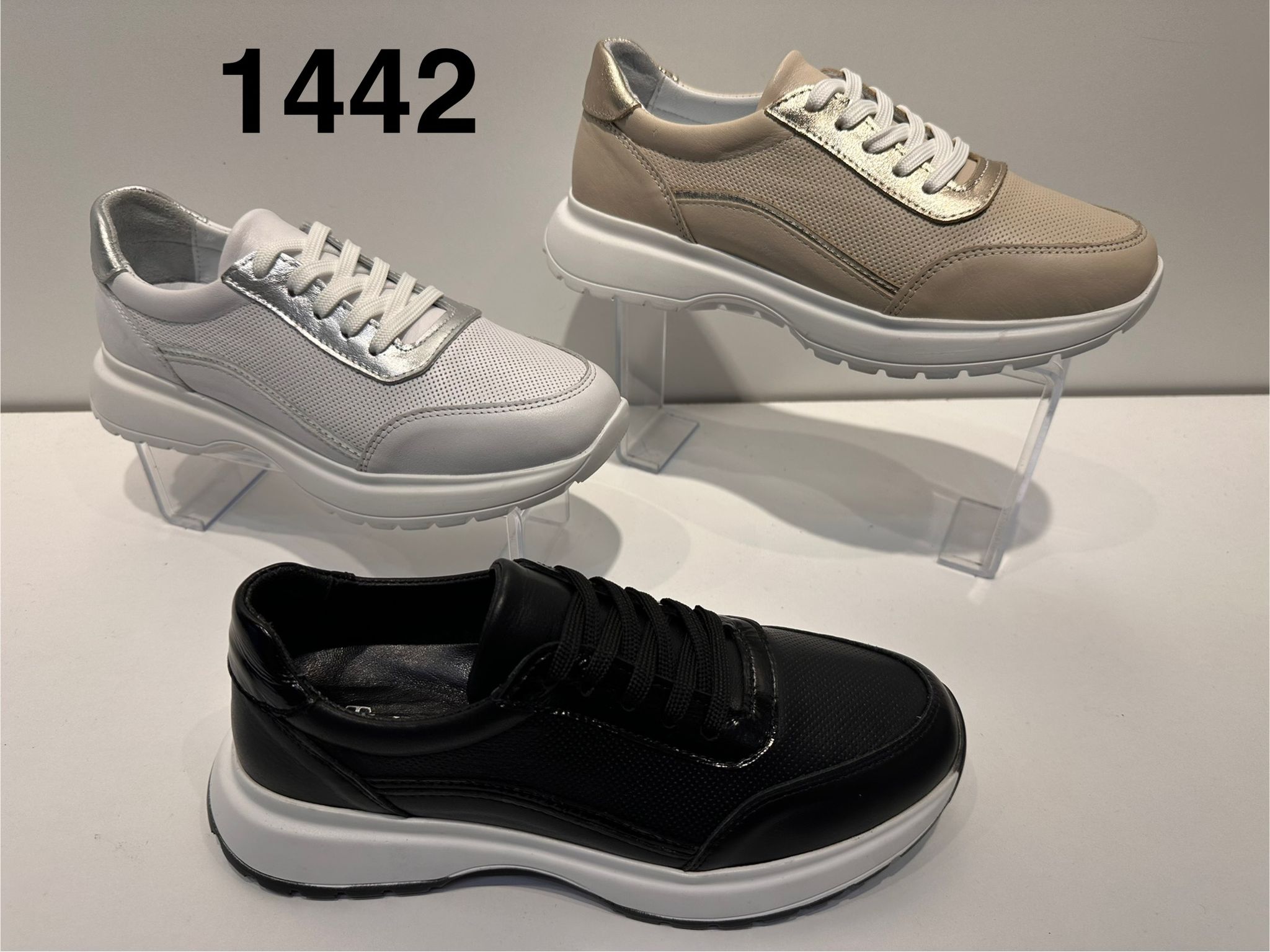 Ayakkabı 1442